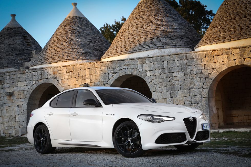 than-xe-alfa-romeo-giulia.jpg