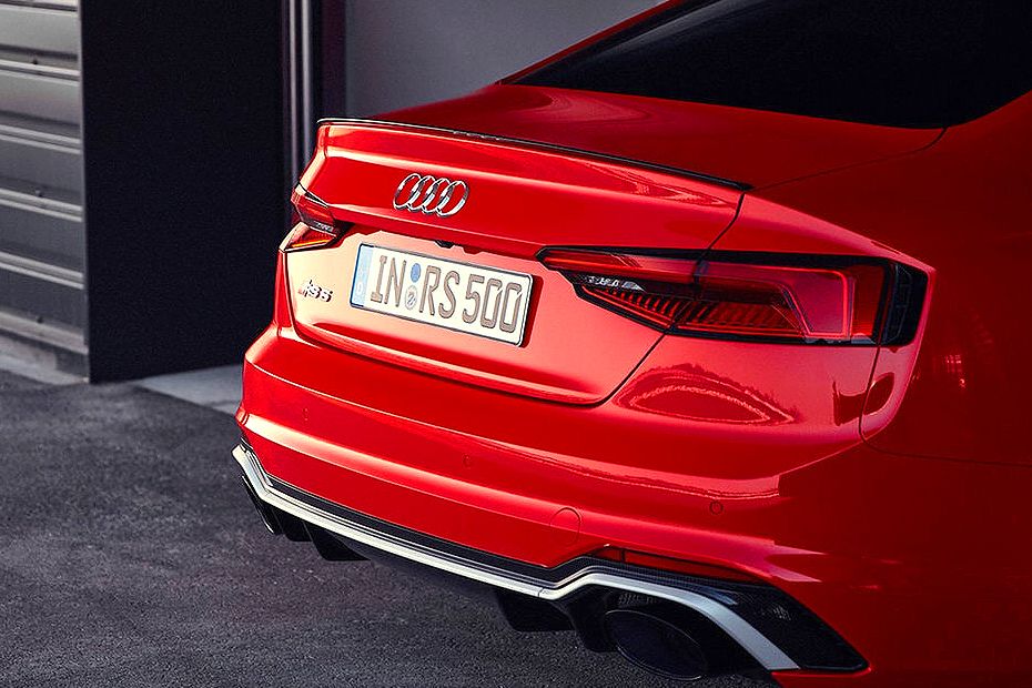 cum-sau-audi-rs5.jpg