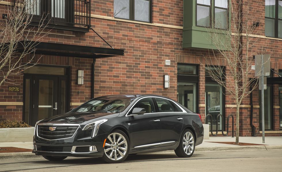 than-xe-cadillac-xts.jpg