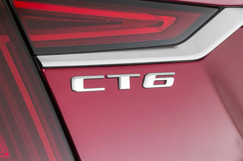 logo-ten-xe-cadillac-ct6-tinbanxe.jpg