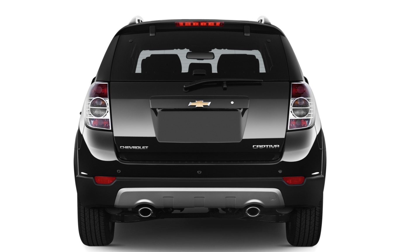 duoi-xe-chevrolet-captiva.jpg