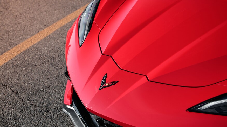 logo-chevrolet-corvette-stingray-c8.jpg