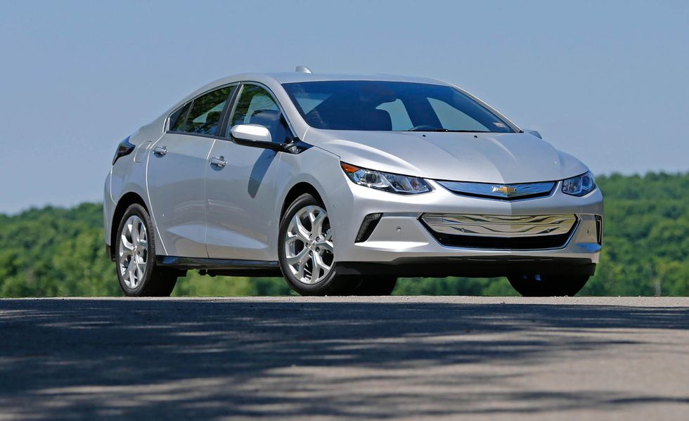 dau-xe-chevrolet-volt.jpg