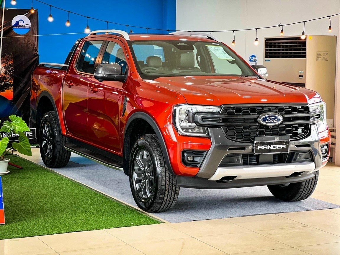 ford-ranger-wildtrak-2_0l-4x4-2023-ma-u-do.jpg