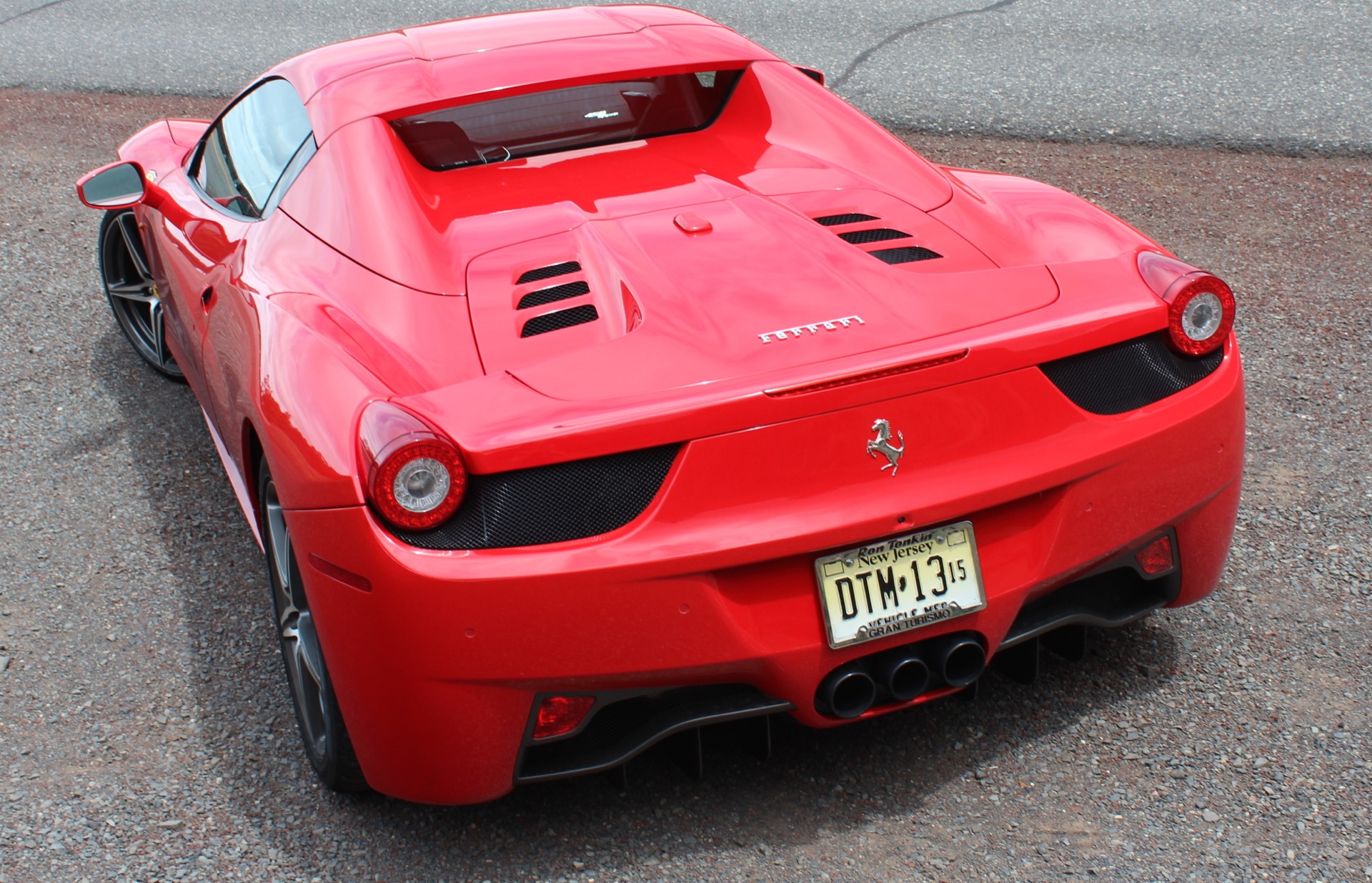 den--sau-ferrari-458.jpg