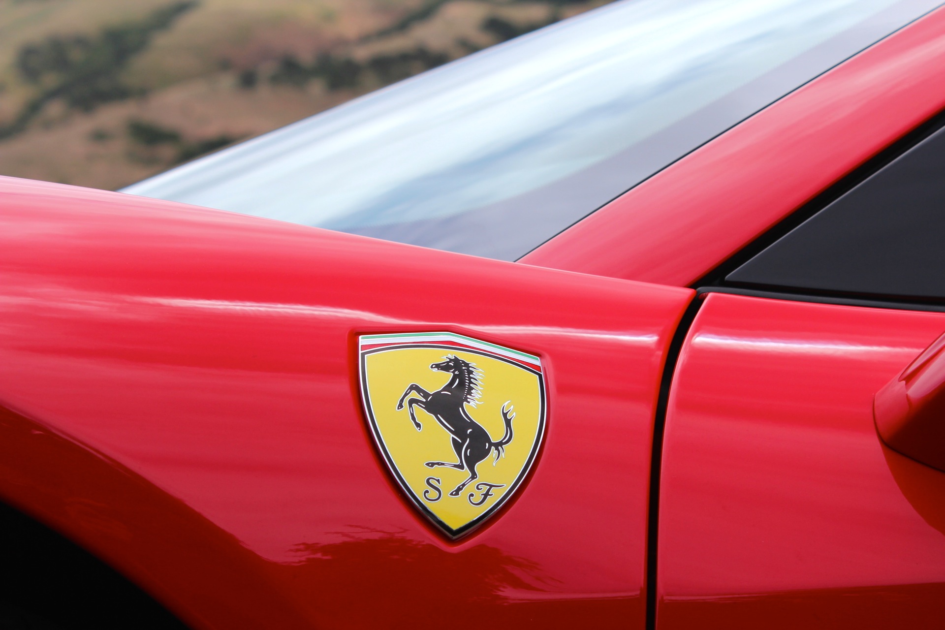 logo-ferrari-458.jpg