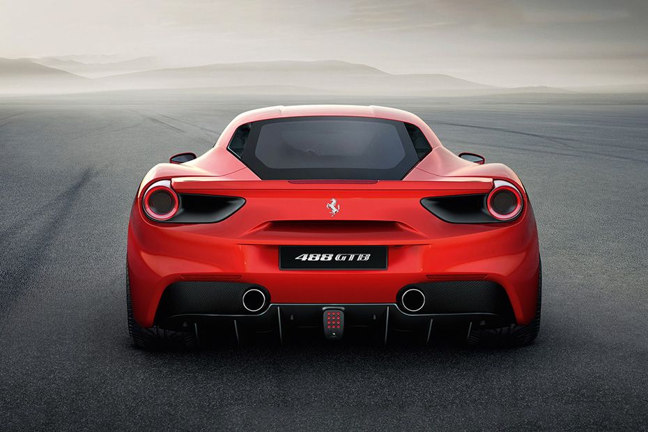 duoi-xe-ferrari-488.jpg