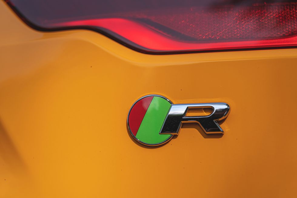 logo-jaguar-f-type.jpg