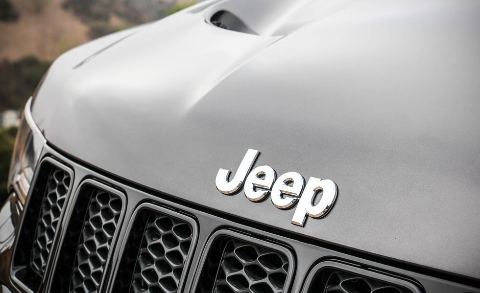 logo-jeep-grand-cherokee-skt.jpg