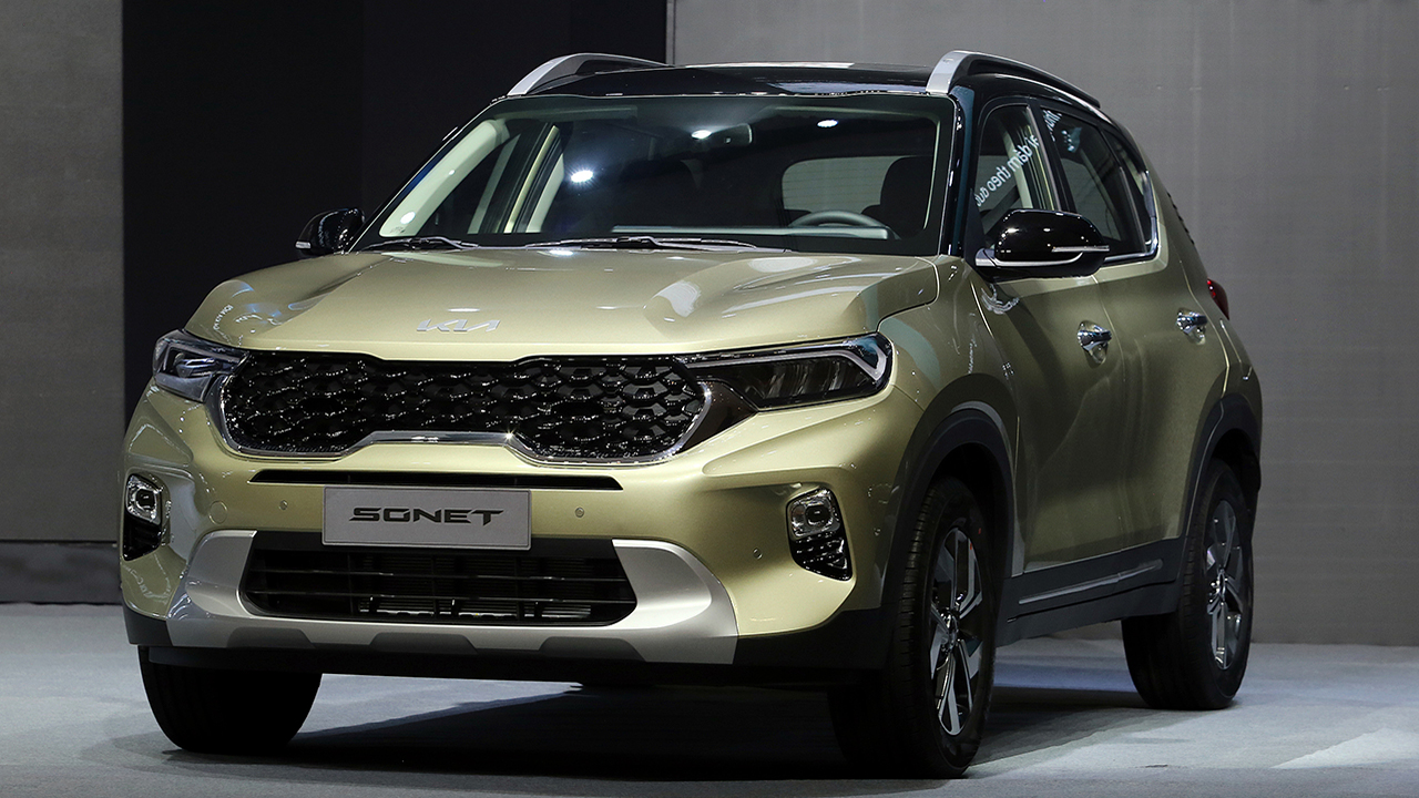 kia-sonet-mausac-tinbanxe-3.jpg