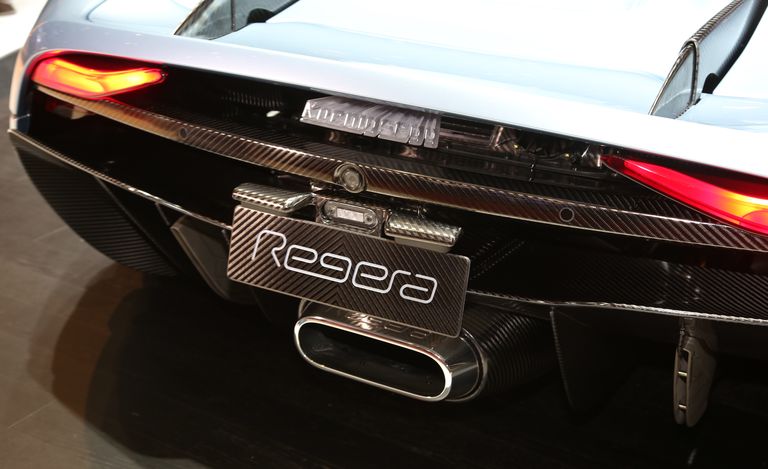 ong-xa-koenigsegg-regera.jpg