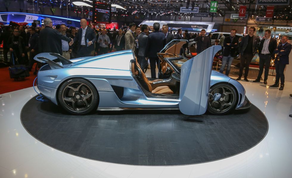 than-xe-koenigsegg-regera.jpg