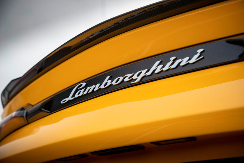 logo-lamborghini-urus.jpg