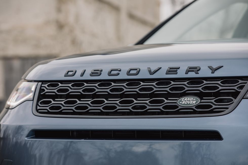 mat-ca-lang-land-rover-discovery-sport.jpg