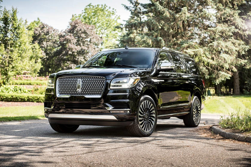 dau-xe-lincoln-navigator.jpg