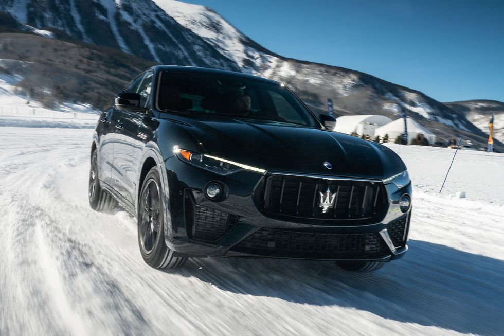 cum-dau-xe-maserati-levante-tinbanxe.jpg