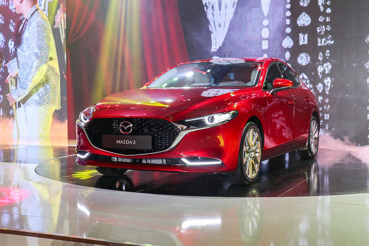 mazda-3-sedan-do-tinbanxe-mau-sac.jpg