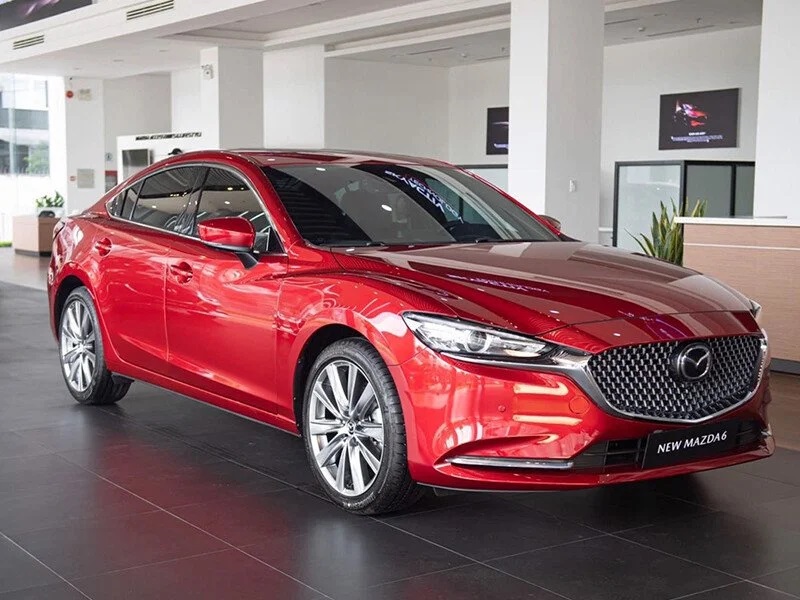 new-mazda-6-mau-do-tinbanxe.jpg