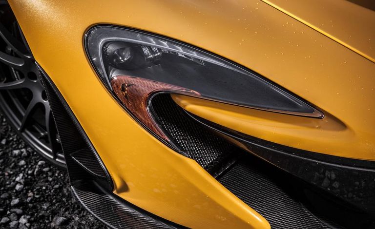 den-truoc-mclaren-p1.jpg