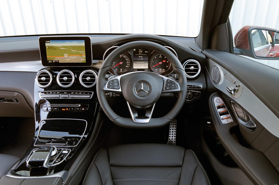 Mercedes GLC 250: Thông số, Bảng giá & Ưu đãi tháng 02/2023
