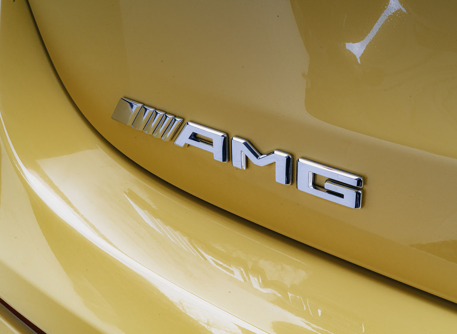 logo-amg-mercedes-amg-a-45-tinbanxe.jpg