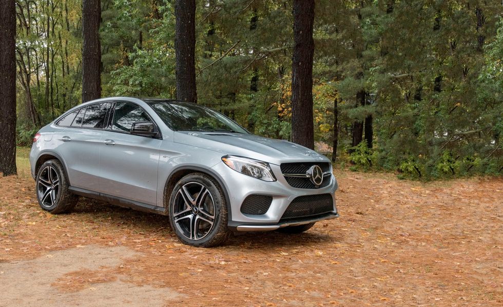 cum-den-truoc-mercedes-amg-gle-43-tinbanxe.jpg