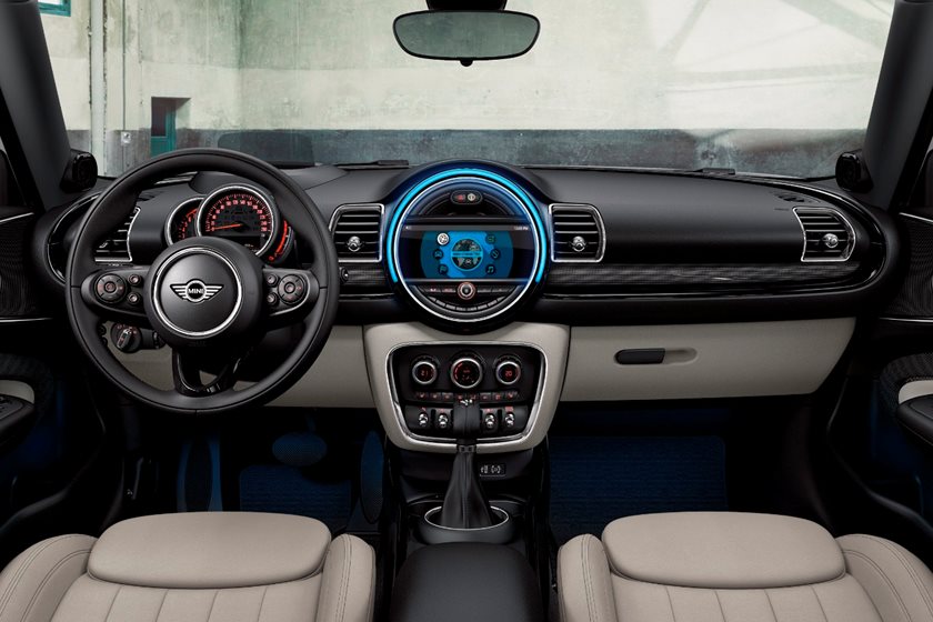 2020-mini-cooper-countryman-dashboard-tinbanxe.jpg