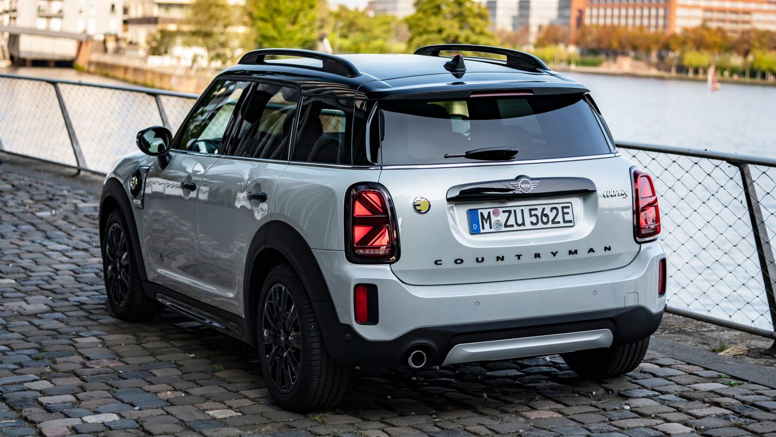 mini-countryman-tinbanxe-5.jpg