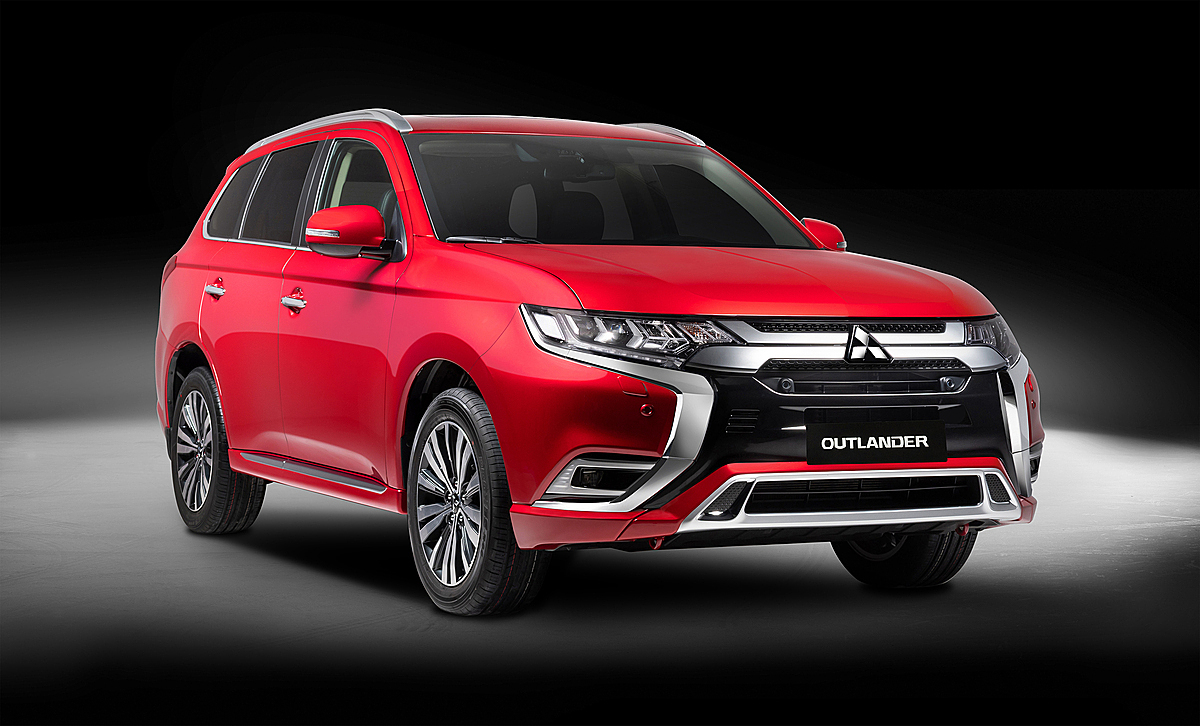 mitsubishi-outlander-ngoai-that-tinbanxe-3.jpg