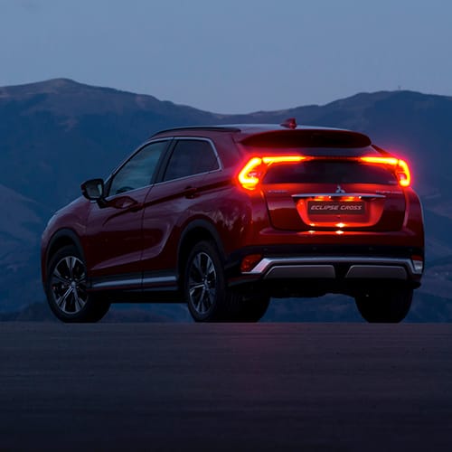 Eclipse-Cross-Mitsubishi-2019-Dark-m.jpg