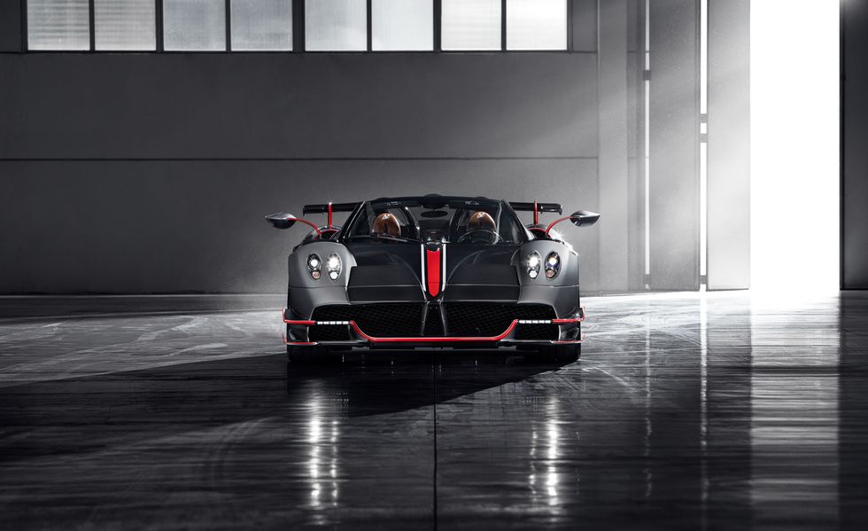 dau-xe-pagani-huayra.jpg