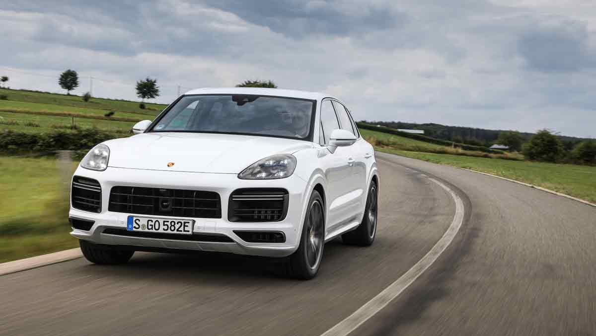 trai-nghiem-porsche-cayenne.jpg