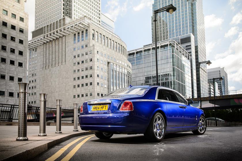 duoi-xe-rolls-royce-ghost.jpg