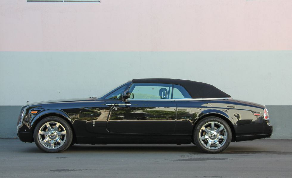 than-xe-rolls-royce_phantom-drophead-coupe.jpg