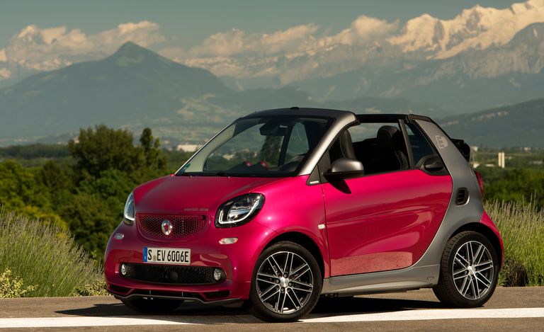 cum-dau-xe-smart-electric-drive-cabriolet.jpg