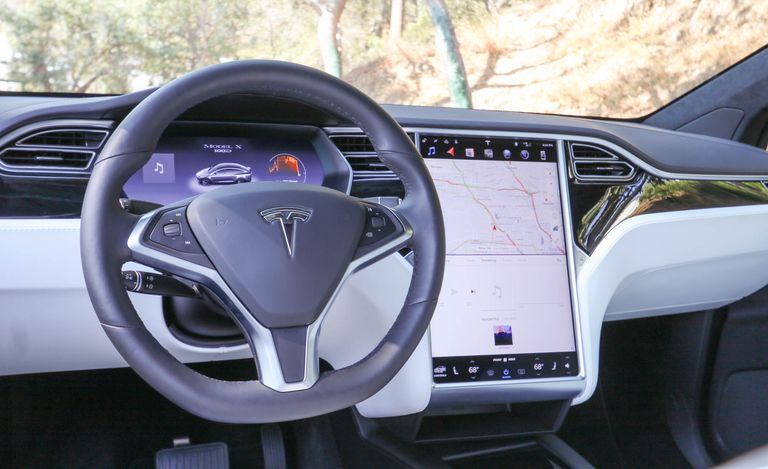 vo-lang-tesla-model-x.jpg