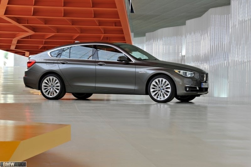 ngoai-that-bmw-528i-tinbanxe-10.jpg