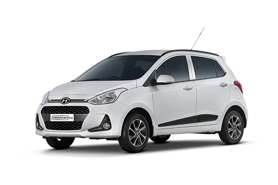 Hyundai_Grandi10_Sleek-Silver_c3c6c8.jpg