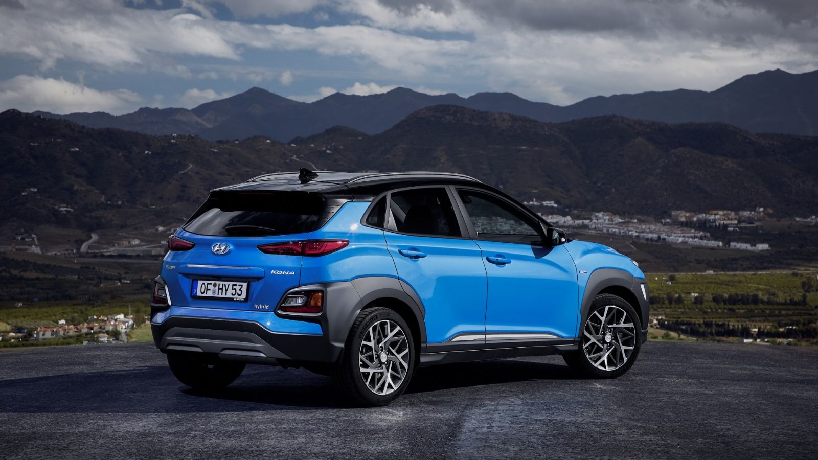 hyundai-kona-2019-hybrid-da-xuat-hien-tai-chau-au-1.jpg